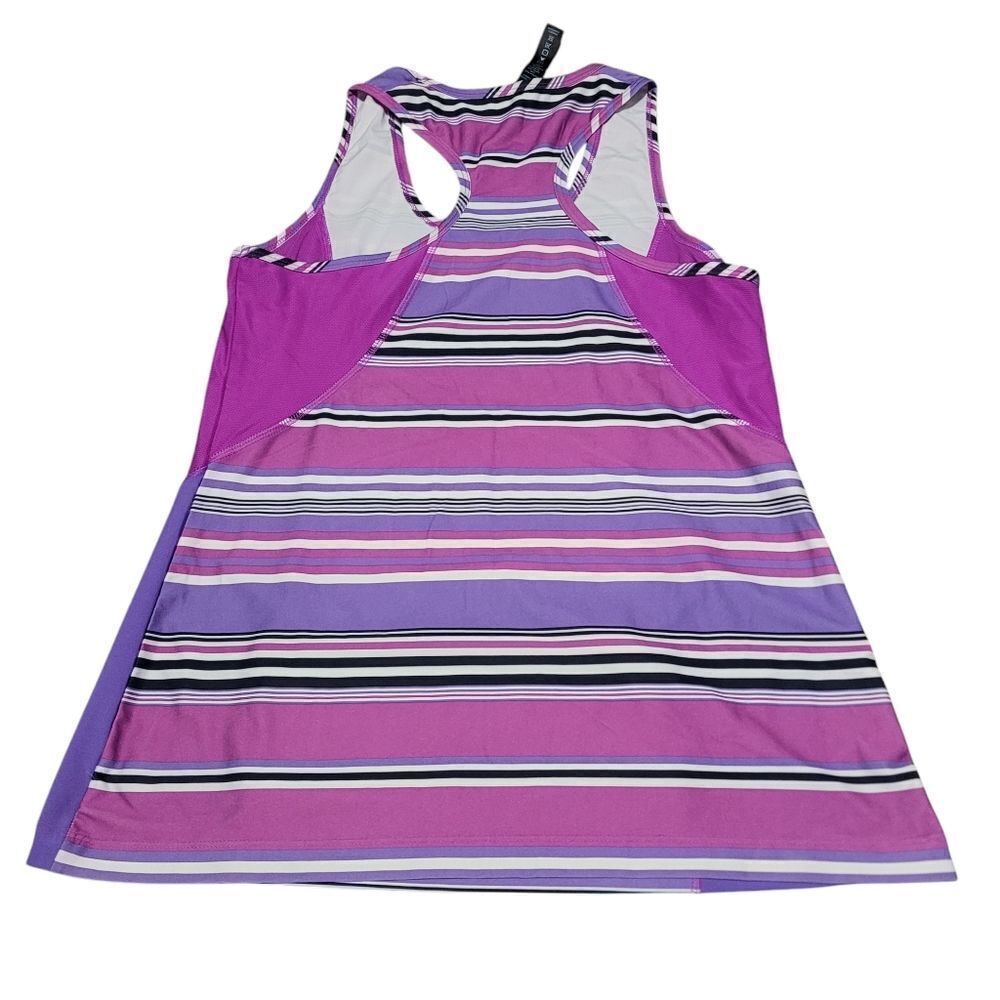Bundle of workout tops - Picture 9 of 10